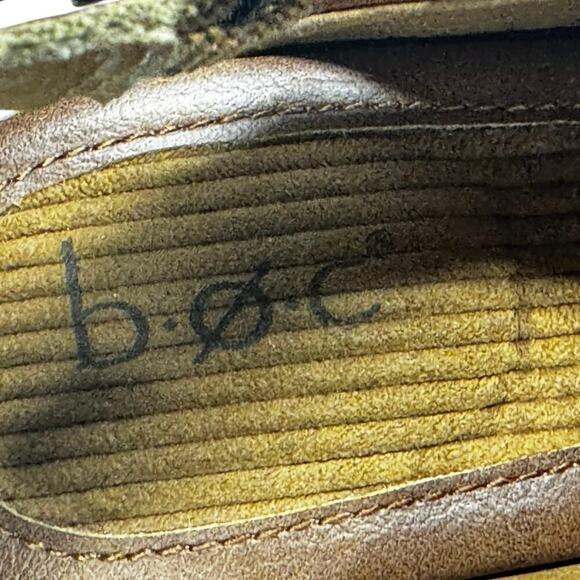 b.o.c. Women's, Cecila Clog BuckleClosure Light Weight Vegan Leather Tan Size 9 - Picture 6 of 9